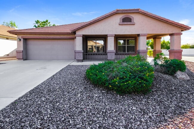 Building Photo - 6525 W Behrend Dr