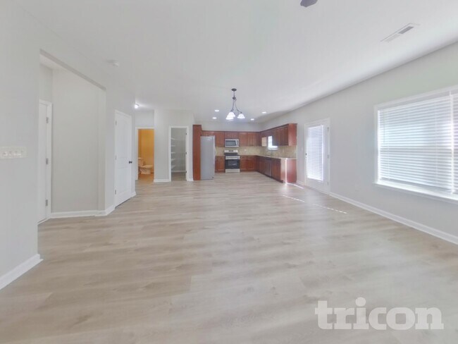 Building Photo - 148 Centerra Springs Dr