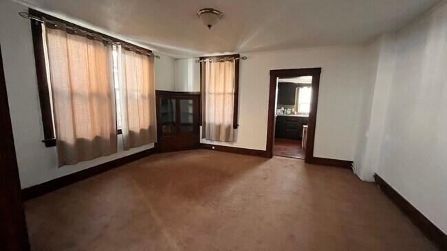 Foto del edificio - 537 Clemesha Ave