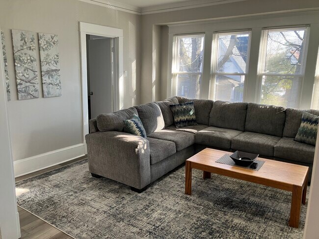 Foto del edificio - 2463 N 45th St