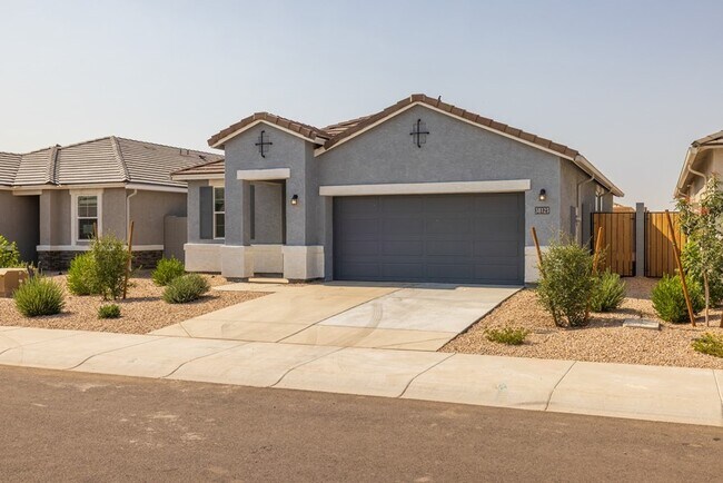 Building Photo - BRAND NEW 3 BED/2 BATH HOME IN SORRENTO!