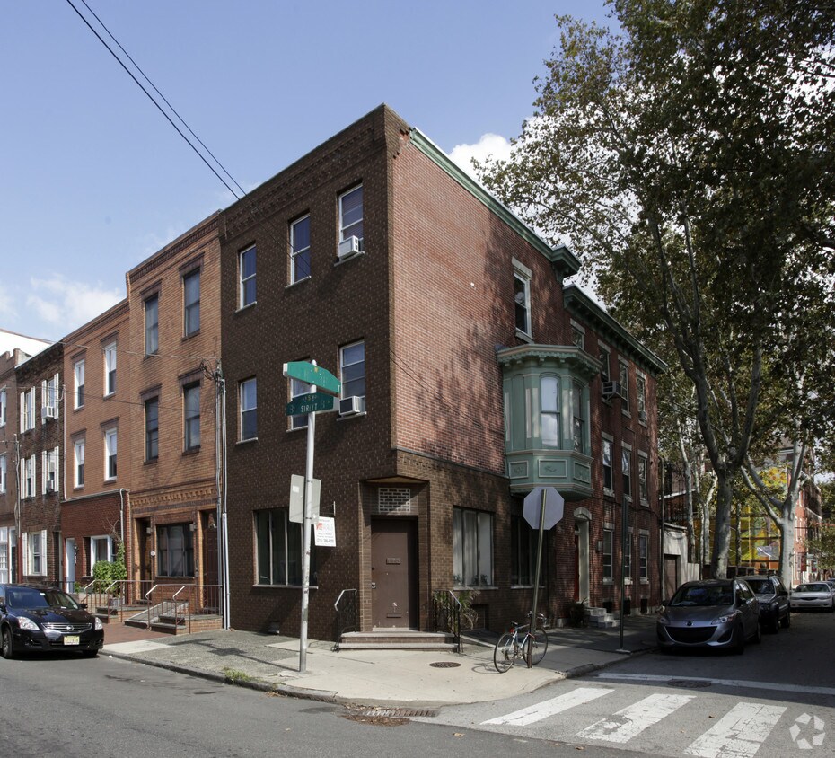 Foto principal - 775 S 8th St