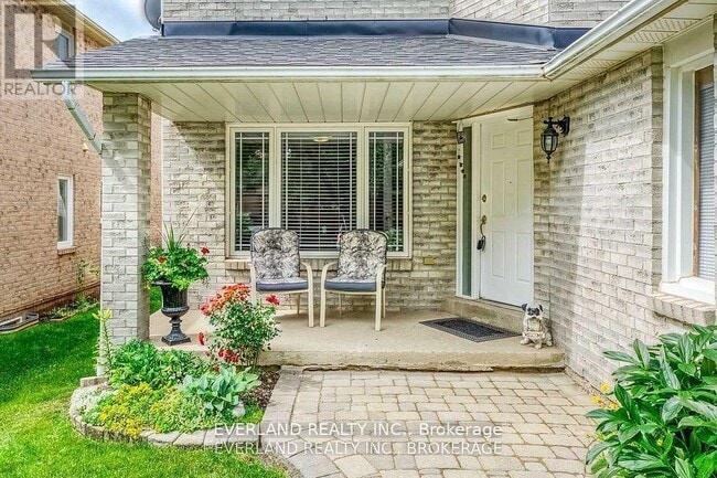 Building Photo - 249 Nottingham Dr