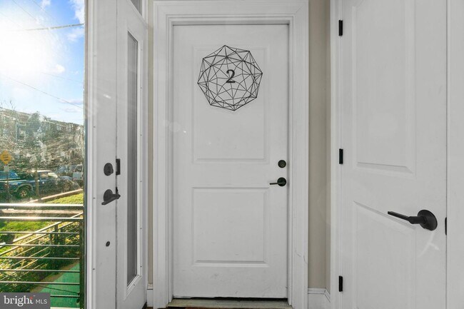 Foto del edificio - 417 Randolph St NW