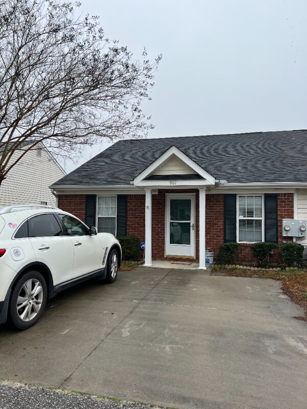 901 Laurel Pl, Martinez, GA 30907 Townhouse for Rent in Martinez, GA