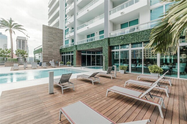 Foto del edificio - 1080 Brickell Ave