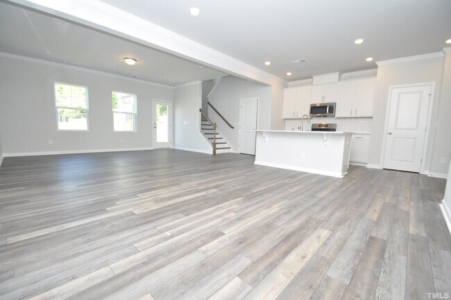 Building Photo - 3005 Star Gazing Ln