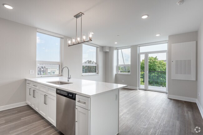 2 habitaciones, 2 baños - Cocina/Sala de estar - Des Plaines Tower