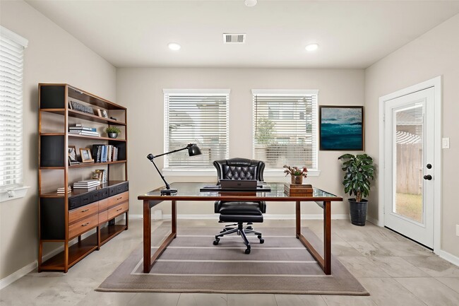 Building Photo - 23914 Sumac Blf Trl