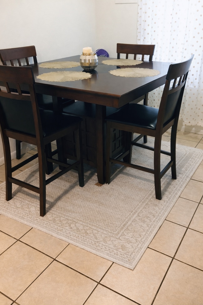 Building Photo - 219 W 4th St