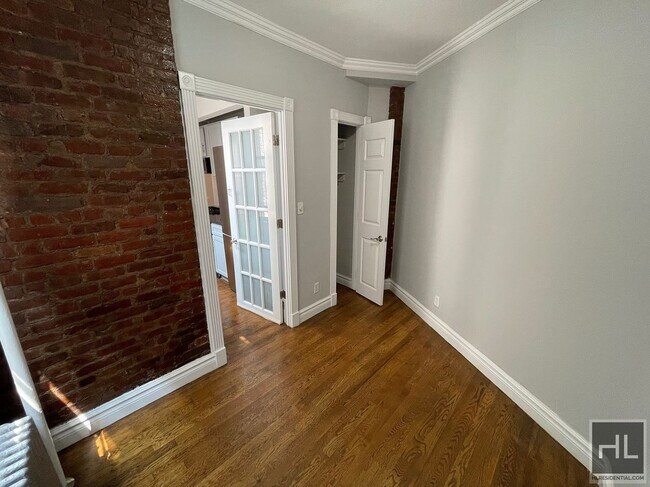 Building Photo - East 13th Street