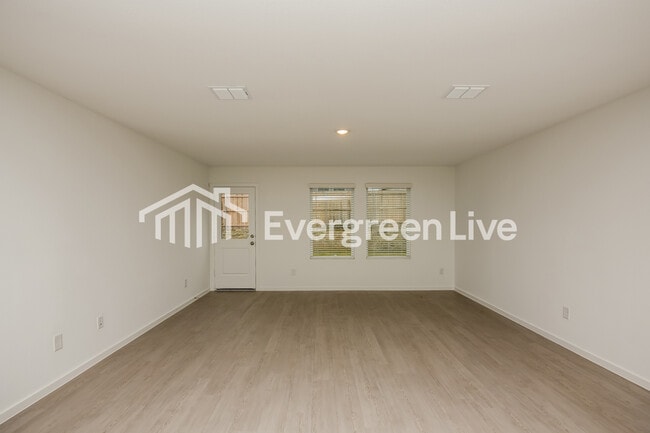 Foto del edificio - 10716 Dusty Rnch Rd