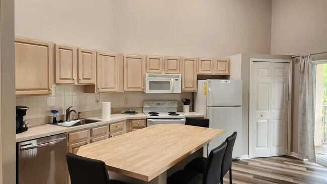 Building Photo - 10047 Perfect Dr