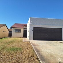 Building Photo - 1430 W Hillside Pl