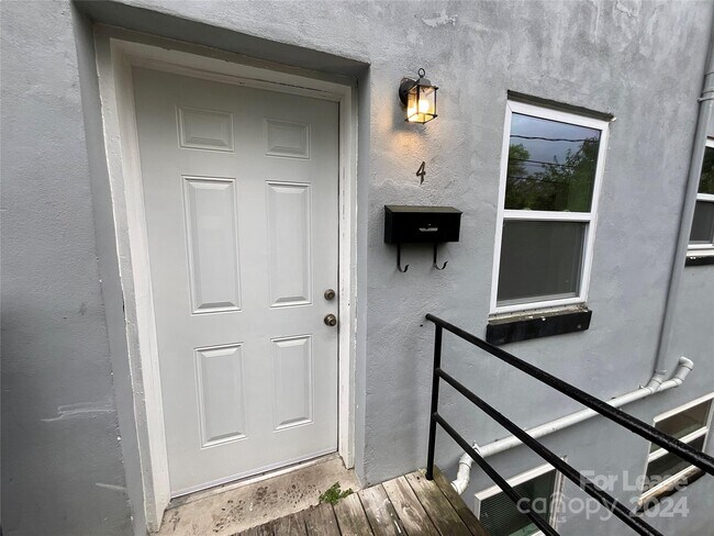 Foto del edificio - 259 Jefferson Ct NE