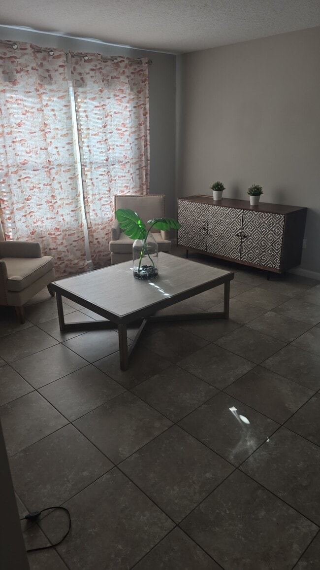 Living - 5309 Fantasy Dr House