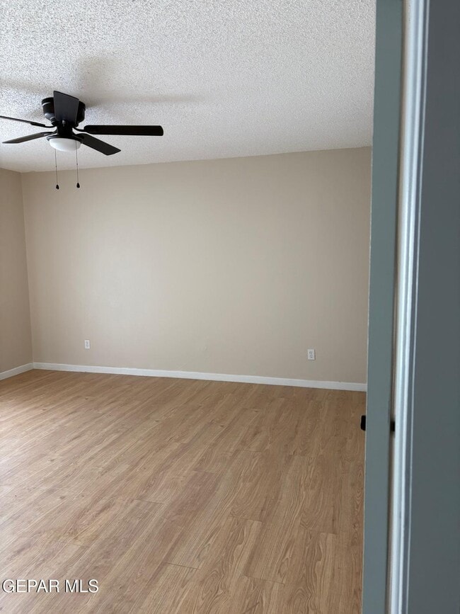 Building Photo - 7127 Orizaba Ave