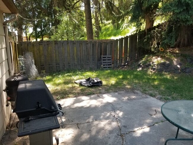 Building Photo - 1255 NW Davis Way