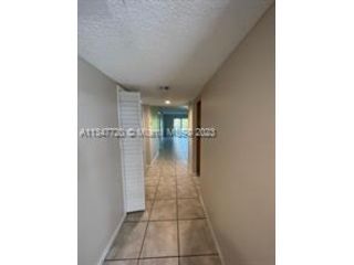 Foto del edificio - 16541 Blatt Blvd