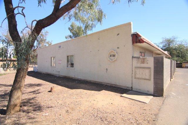 Primary Photo - 2731 E Tierra Buena Ln