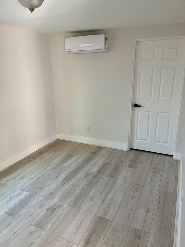 Building Photo - 7201 Helmers St