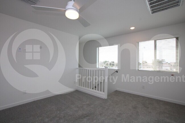 Foto del edificio - 7442 W Nicolet Ave