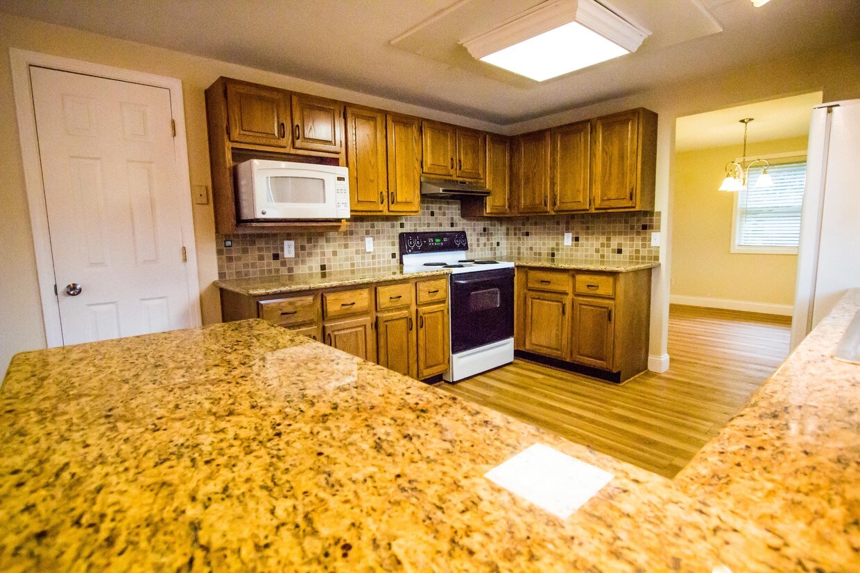 Foto principal - 7021 Homestead Rd