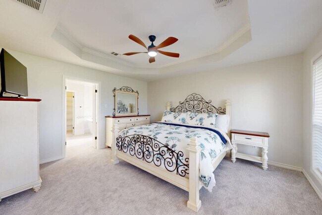Building Photo - 1803 Fernhaven Cir