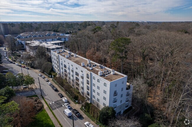 Foto aérea - Halten Hall North Tower