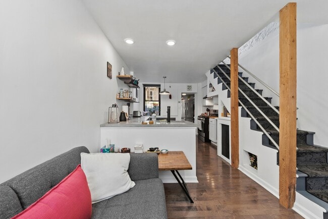 Building Photo - 2209 Duker Ct