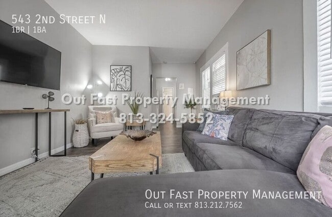 Building Photo - 543 2nd St N