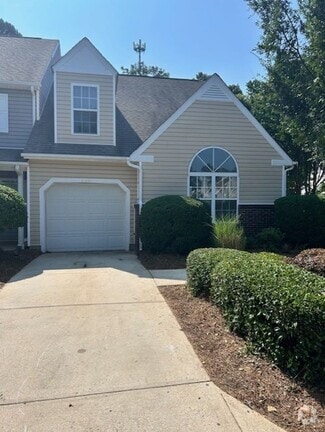 Building Photo - 8321 Southgate Commons Dr