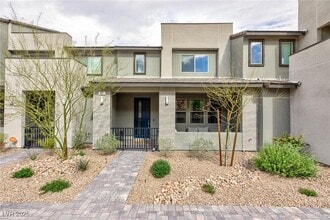 Building Photo - 527 Sonoma Range St