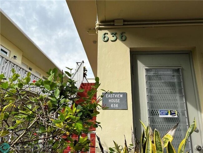 Foto del edificio - 636 Meridian Ave