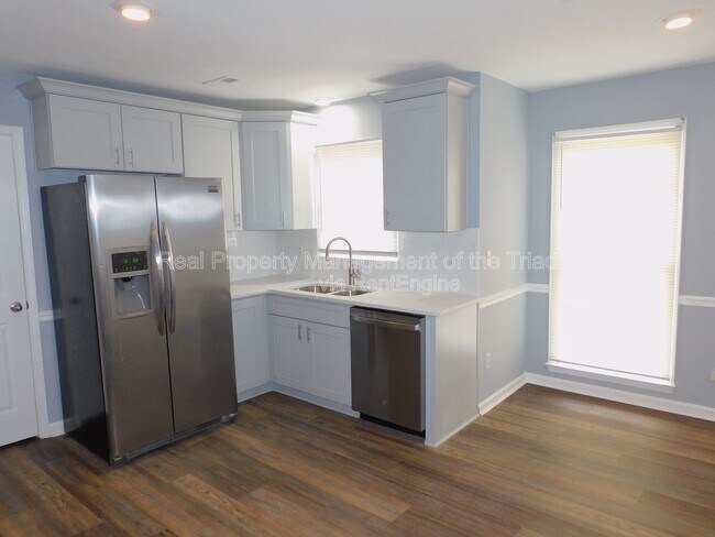 Foto del edificio - 5101 Mountain Ash Ct