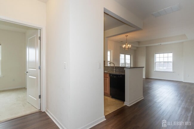 Building Photo - 541 E Celebration Way