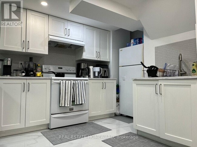 Building Photo - 82 Rush Rd