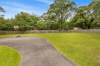 2316 Woodland Rd