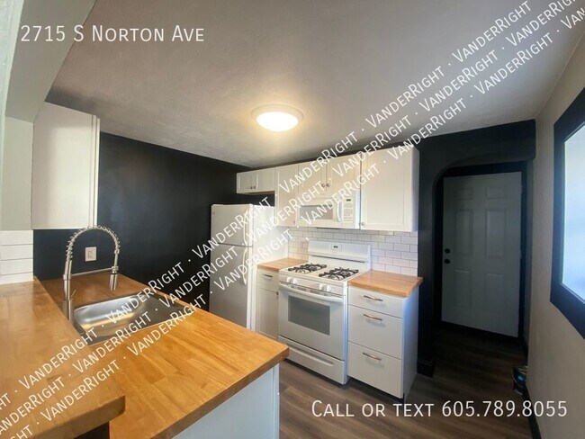 Foto del edificio - 2715 S Norton Ave