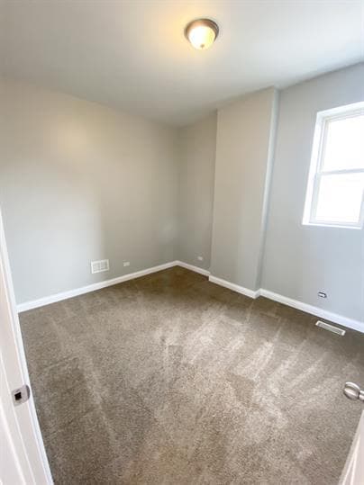 Building Photo - 3741 W Le Moyne St