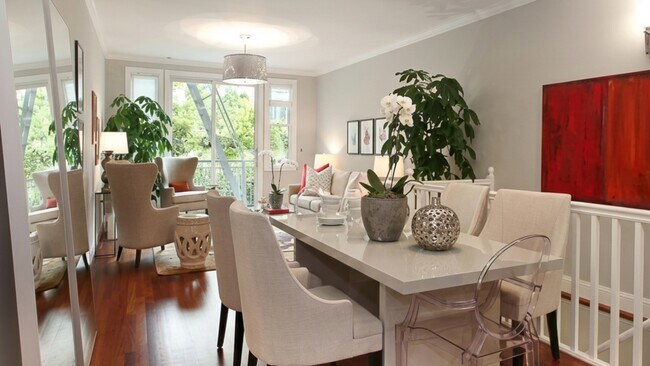 Foto del edificio - 3326 California St