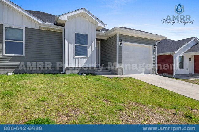 Building Photo - 3 Bedroom Townhome In Duenweg Missouri!