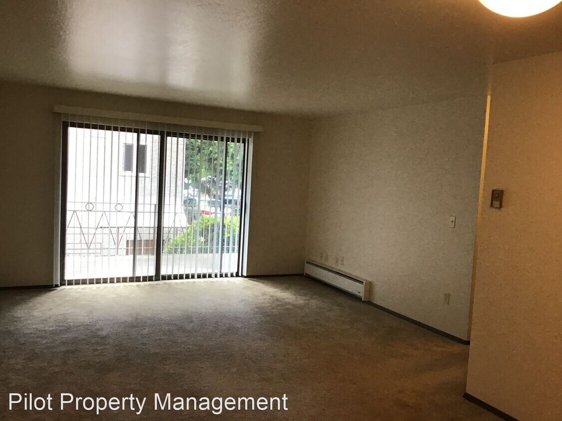 Foto principal - 5129 24th Ave NE