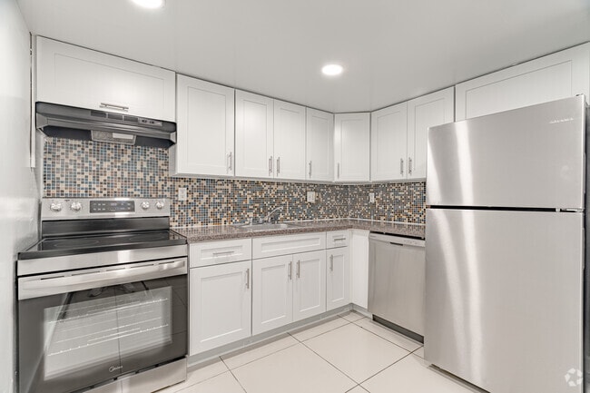 2BR, 1BA - 1,190SF - Windward Vista