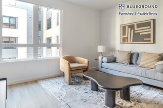 Building Photo - 350 Chastain Pl Building Photo - 350 Chastain Pl