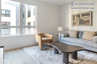 Building Photo - 350 Chastain Pl Building Photo - 350 Chastain Pl