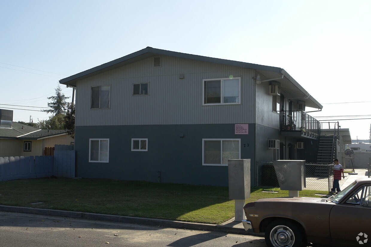 Primary Photo - 722 Cedar Ave