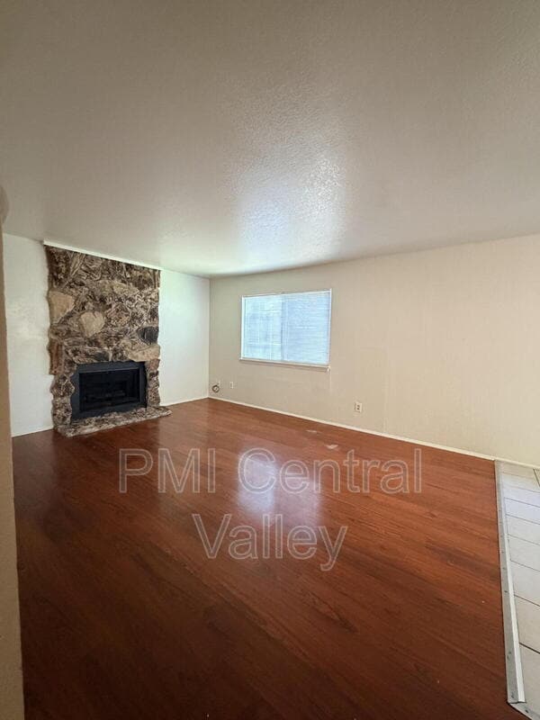 Building Photo - 6222 Porterfield Ct