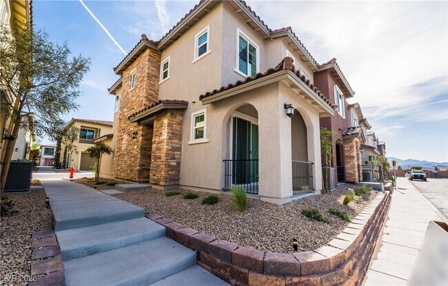 Foto del edificio - 25 Barbara Ln