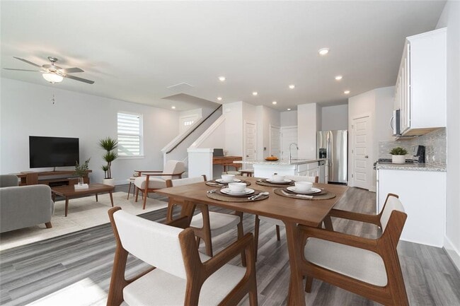 Foto del edificio - 7213 Harmony Shoals Bnd